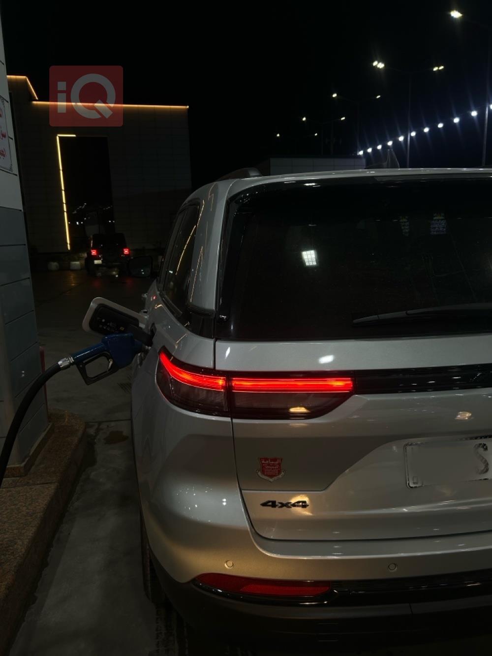 جیپ گراند شیرۆکی